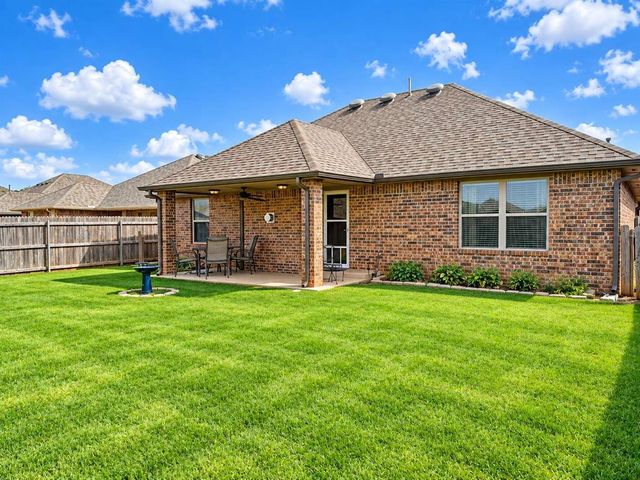 10721 SW 36th Street, Yukon, OK 73099