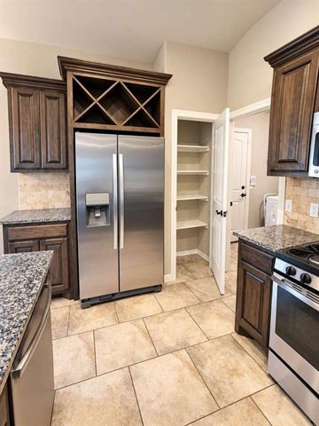 10721 SW 36th Street, Yukon, OK 73099