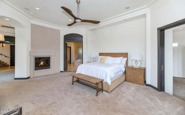 6207 E Indian Bend Road, Paradise Valley, AZ 85253