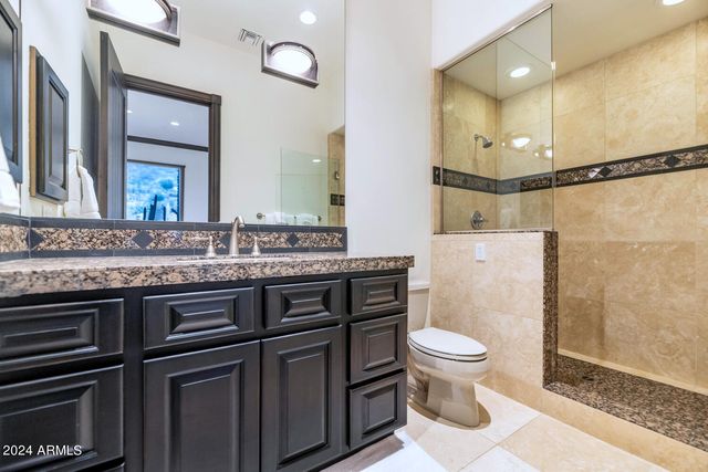 6207 E Indian Bend Road, Paradise Valley, AZ 85253