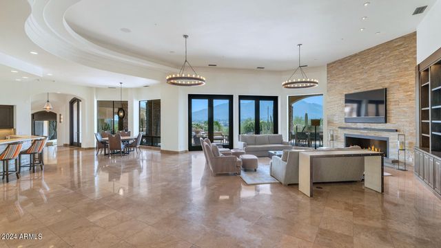 6207 E Indian Bend Road, Paradise Valley, AZ 85253