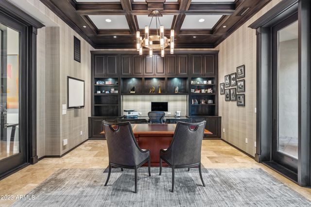 6207 E Indian Bend Road, Paradise Valley, AZ 85253