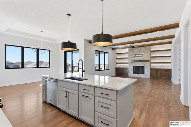 11616 S 115th Street, Papillion, NE 68046