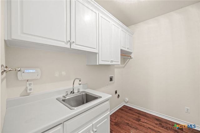 900 SALADO OAKS Drive, Salado, TX 76571