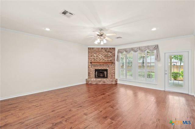 900 SALADO OAKS Drive, Salado, TX 76571