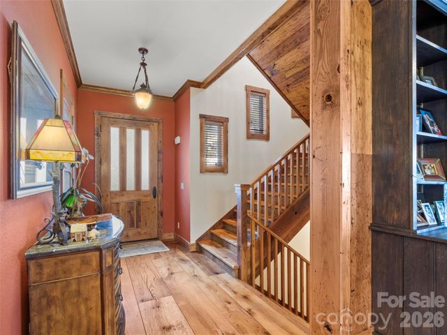 56 Spring House Drive, Burnsville, NC 28714