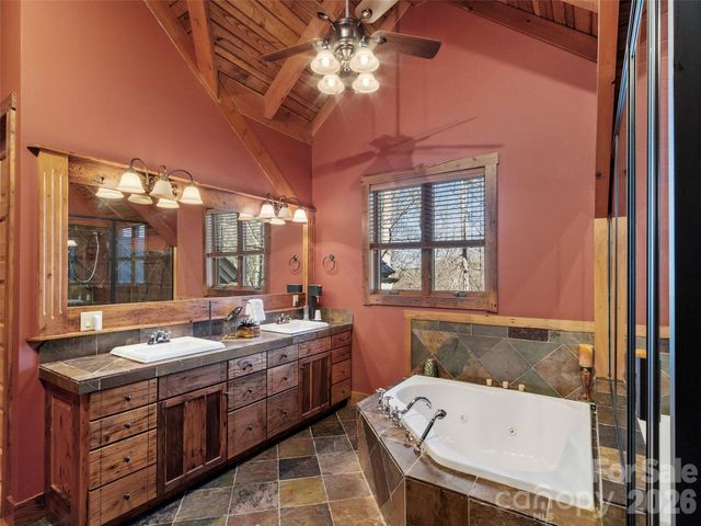 56 Spring House Drive, Burnsville, NC 28714