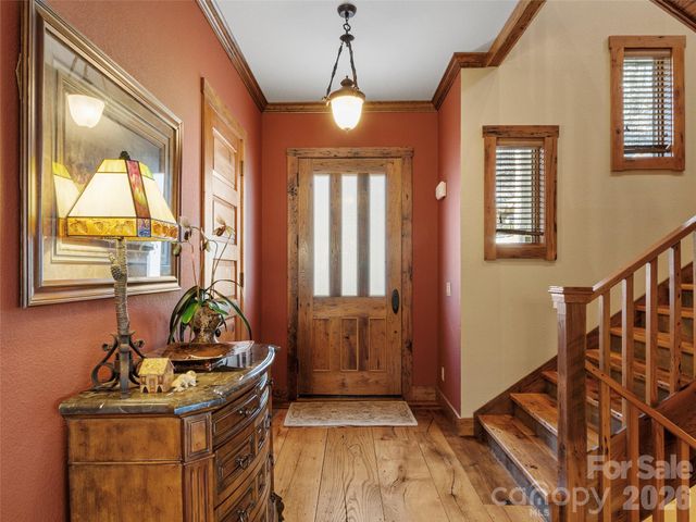 56 Spring House Drive, Burnsville, NC 28714