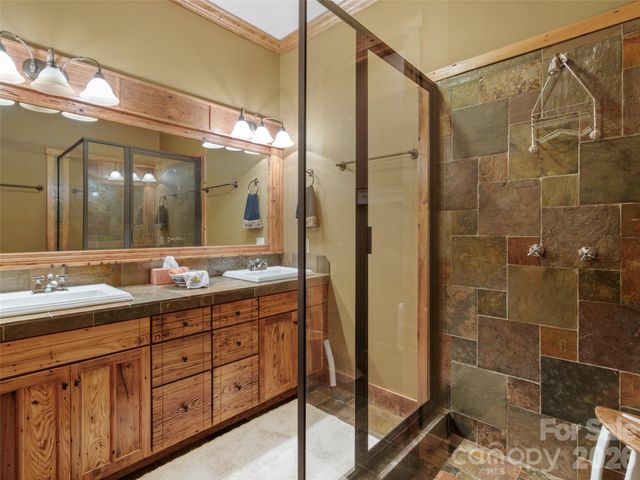 56 Spring House Drive, Burnsville, NC 28714