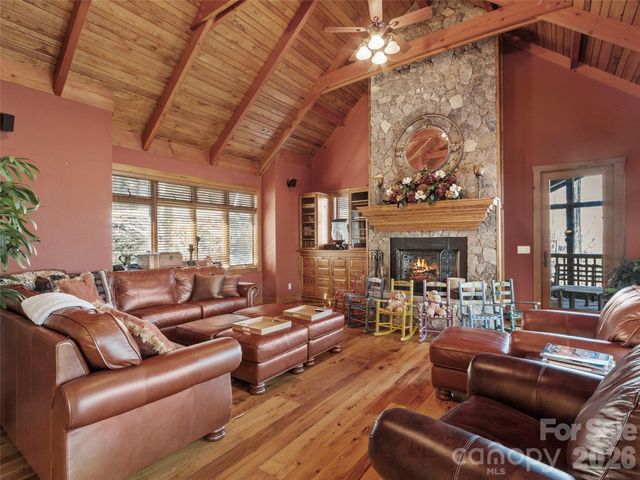 56 Spring House Drive, Burnsville, NC 28714