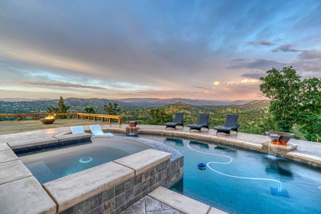 11660 Rusty Spur Lane, Clovis, CA 93619