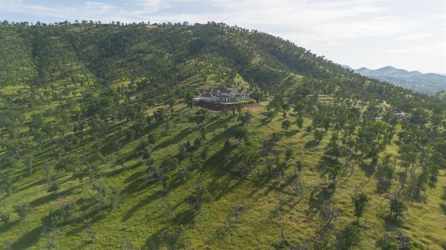 11660 Rusty Spur Lane, Clovis, CA 93619