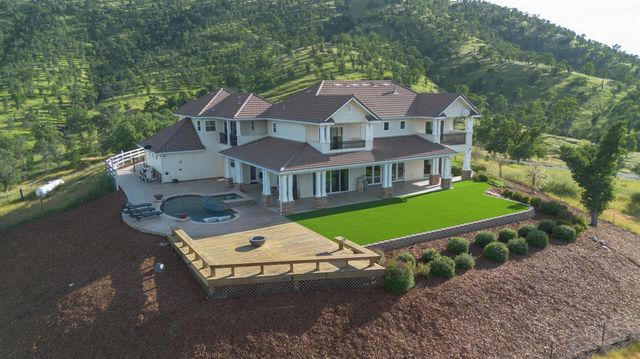 11660 Rusty Spur Lane, Clovis, CA 93619