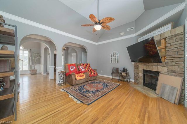4617 Kellys Trail, Winston-salem, NC 27101