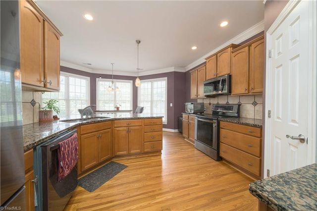 4617 Kellys Trail, Winston-salem, NC 27101