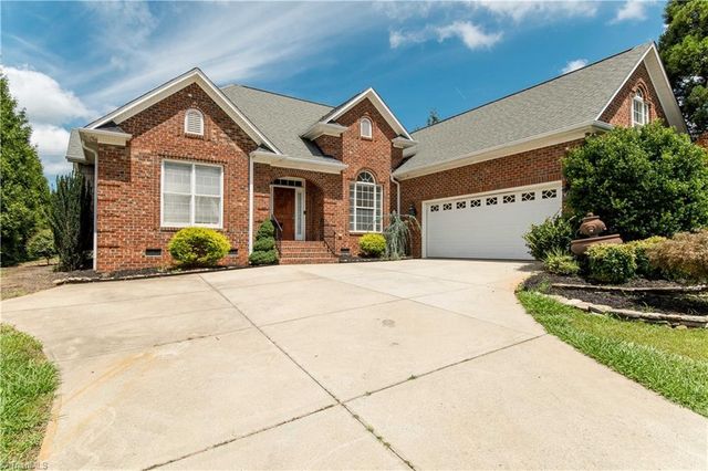 4617 Kellys Trail, Winston-salem, NC 27101