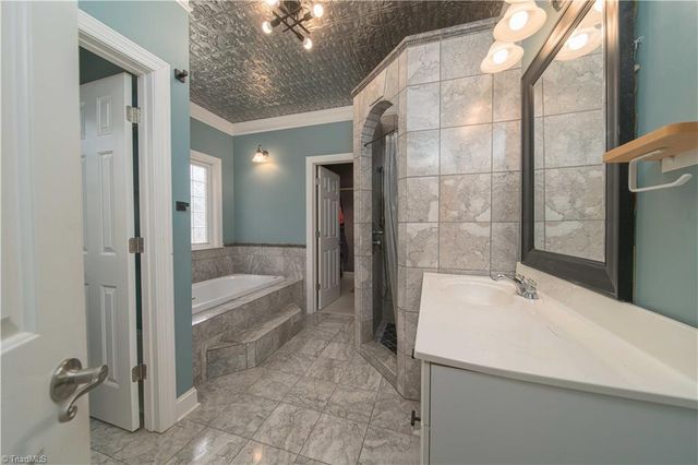 4617 Kellys Trail, Winston-salem, NC 27101