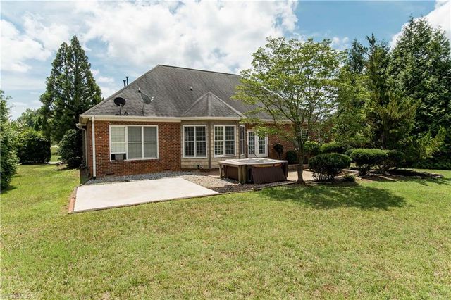 4617 Kellys Trail, Winston-salem, NC 27101