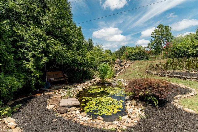 4617 Kellys Trail, Winston-salem, NC 27101