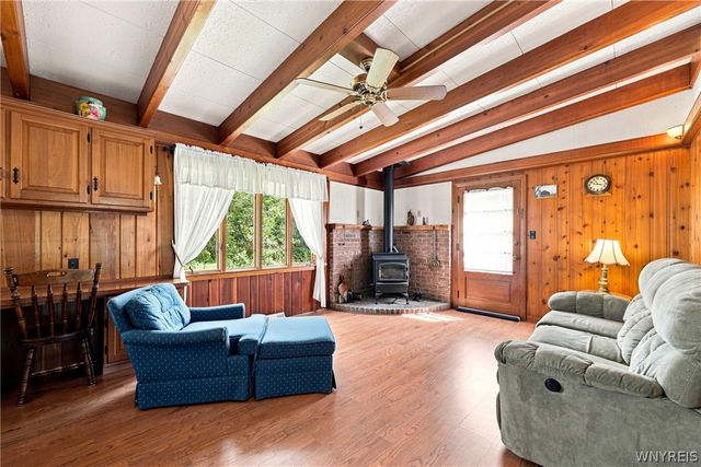 6394 Armor Duells Road, Orchard Park, NY 14127