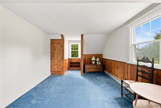 6394 Armor Duells Road, Orchard Park, NY 14127