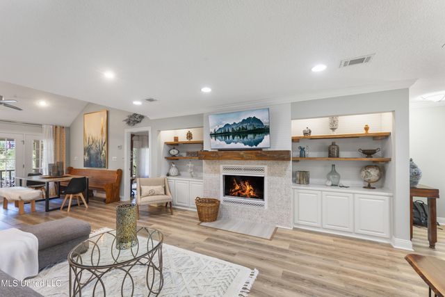 1701 Lucina Cove, Gautier, MS 39553