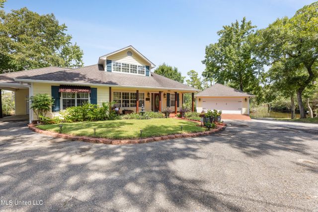 1701 Lucina Cove, Gautier, MS 39553