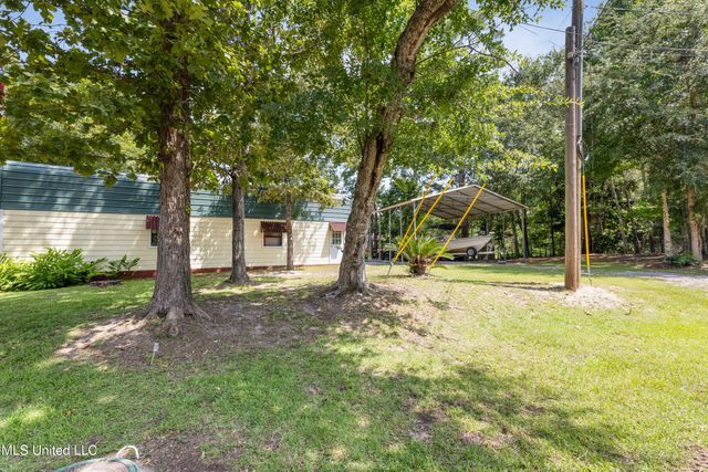 1701 Lucina Cove, Gautier, MS 39553