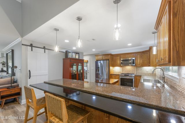 1701 Lucina Cove, Gautier, MS 39553