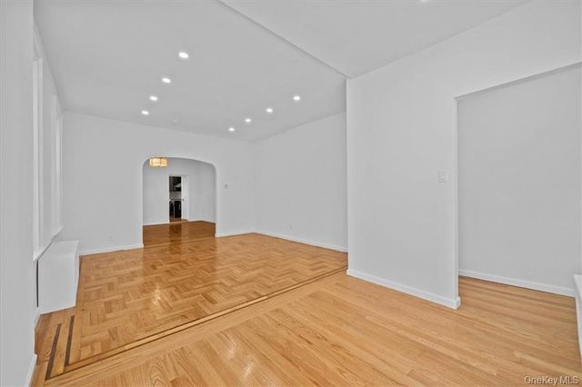 905 E 49th Street, Brooklyn, NY 11203
