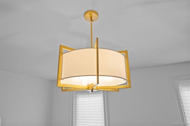 905 E 49th Street, Brooklyn, NY 11203