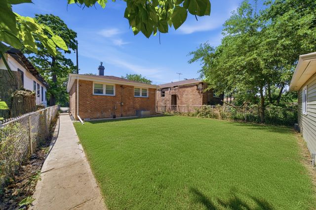 14807 Wood Street, Harvey, IL 60426