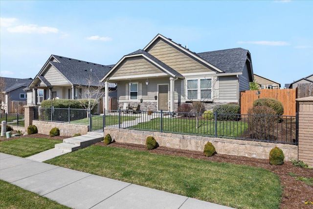 1459 Spring Street, Medford, OR 97504