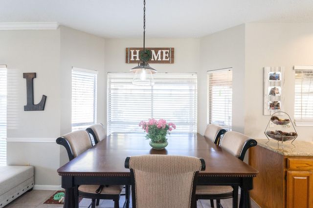 1209 Twin Oaks Street, Friendswood, TX 77546