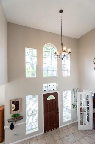 1209 Twin Oaks Street, Friendswood, TX 77546