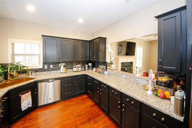 2480 Park Estates Drive, Snellville, GA 30078