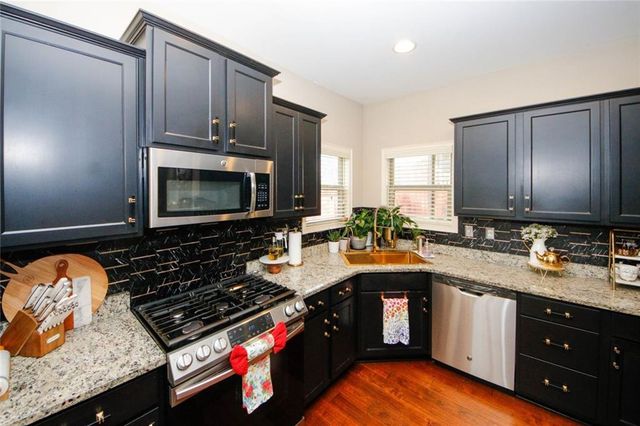 2480 Park Estates Drive, Snellville, GA 30078