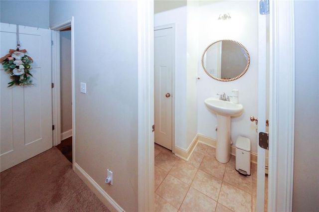 2480 Park Estates Drive, Snellville, GA 30078