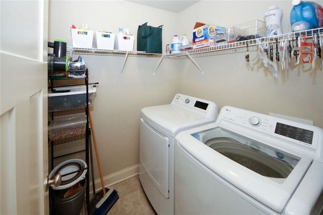 2480 Park Estates Drive, Snellville, GA 30078