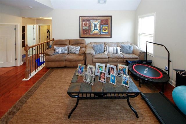 2480 Park Estates Drive, Snellville, GA 30078