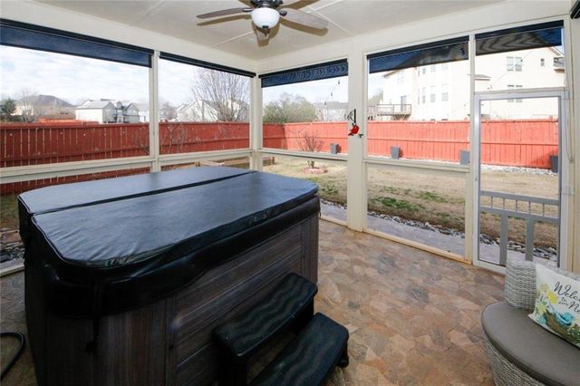 2480 Park Estates Drive, Snellville, GA 30078