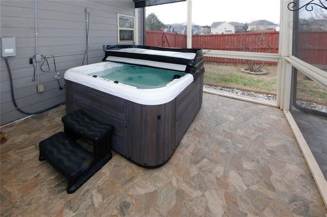 2480 Park Estates Drive, Snellville, GA 30078