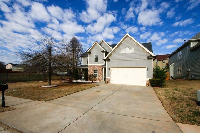 2480 Park Estates Drive, Snellville, GA 30078