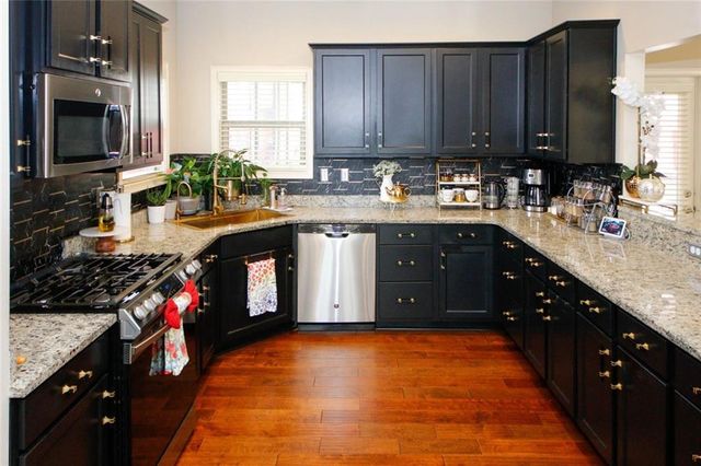 2480 Park Estates Drive, Snellville, GA 30078