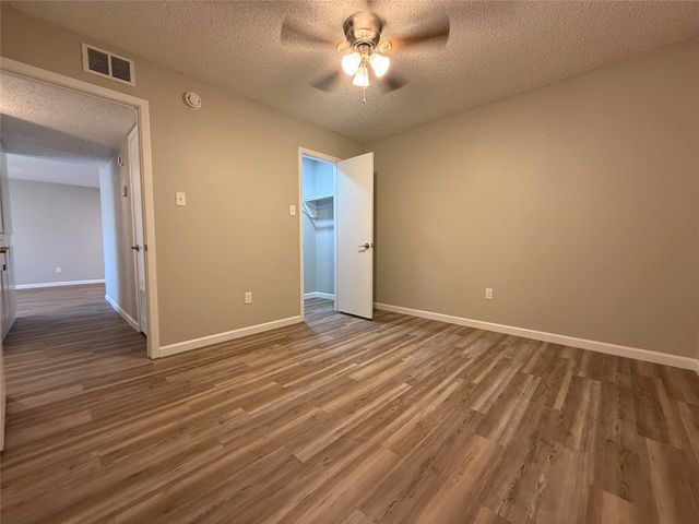 629 Central Avenue 202, Newark, TX 76071