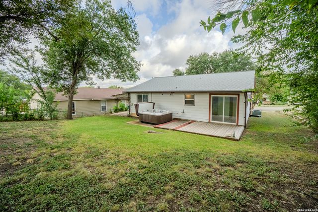 5230 OVERPOOL ST, San Antonio, TX 78228