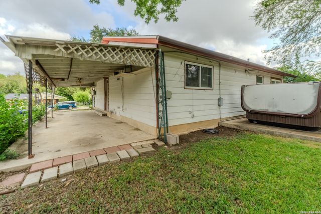 5230 OVERPOOL ST, San Antonio, TX 78228