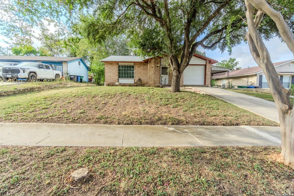 5230 OVERPOOL ST, San Antonio, TX 78228