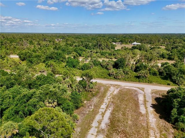 Custer CIR, North Port, FL 34288