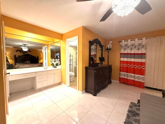 5279 W Woodstone Cir Circle W, Lake Worth, FL 33463
